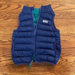 EUC REI Reversible Puffer Vest